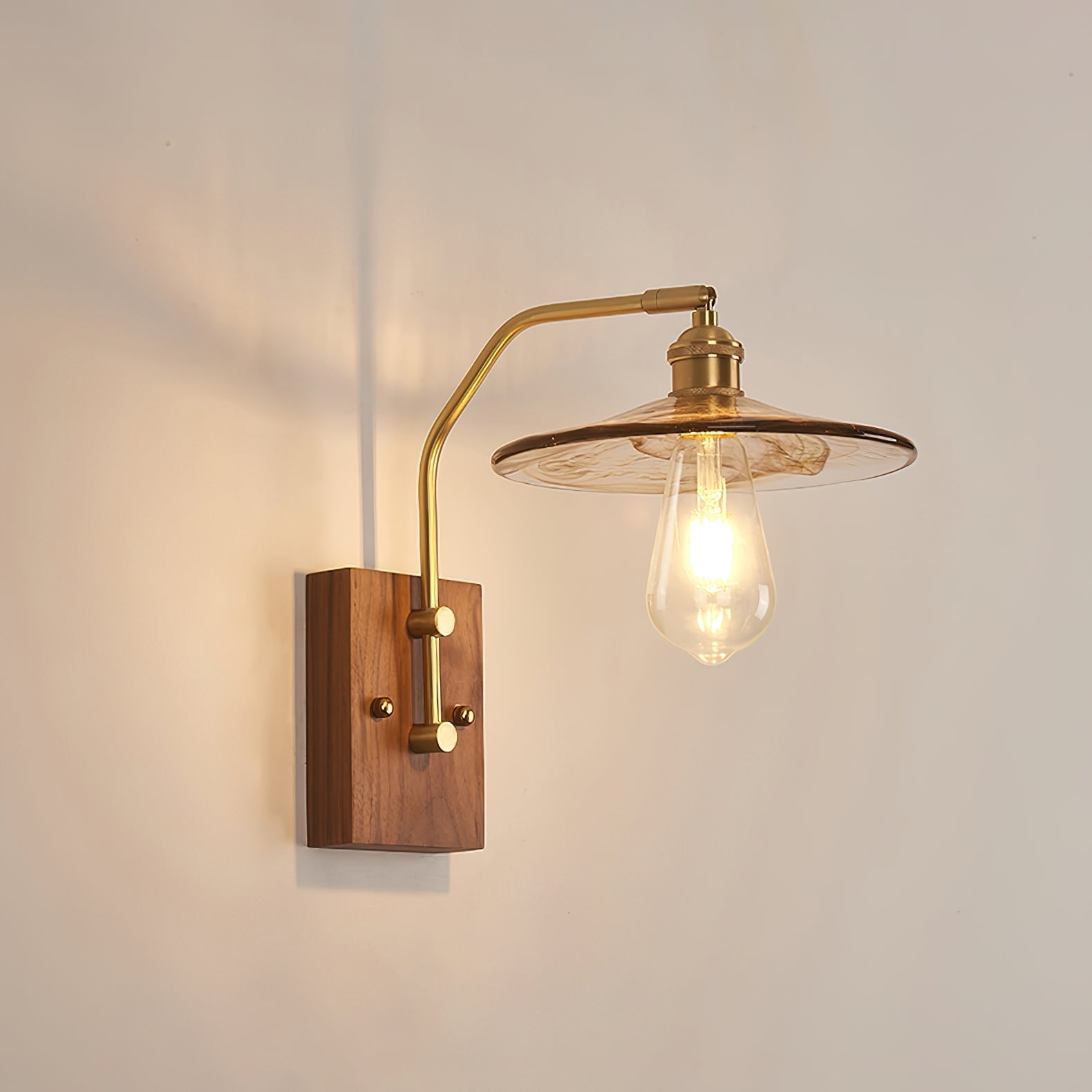 Heritage Walnut Wall Lamp Model A Dia 8.3″ x H 5.9″ / Walnut Color & Brass Wall lamp