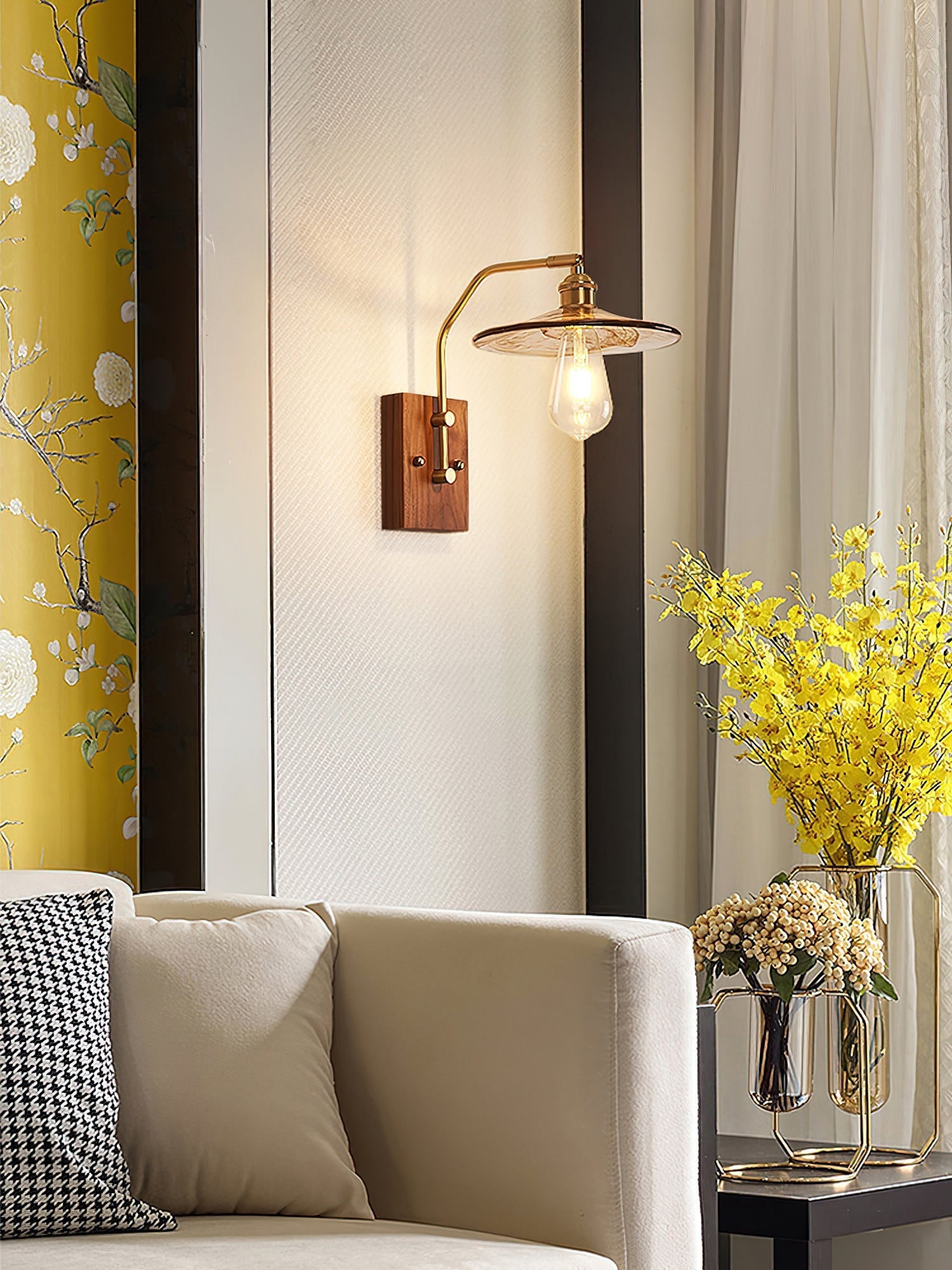 Heritage Walnut Wall Lamp Wall lamp