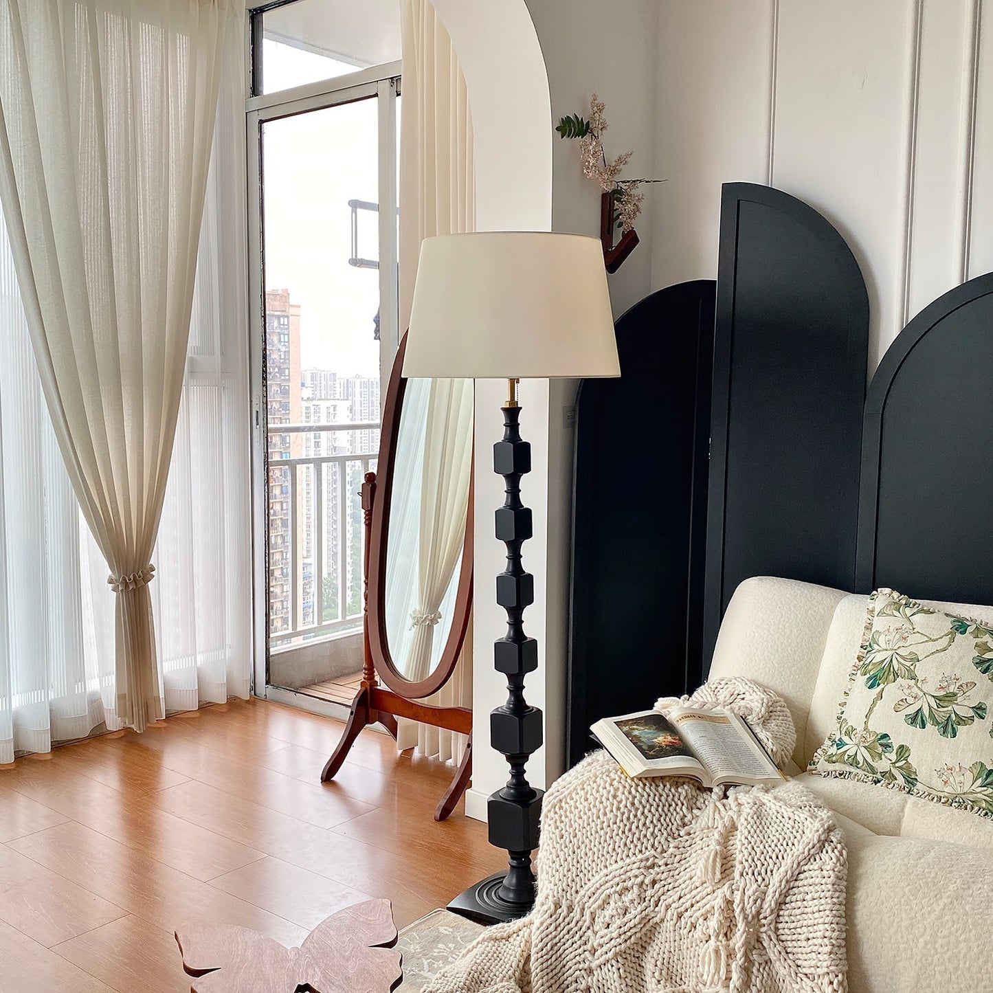 Hexas Floor Lamp Floor lamp
