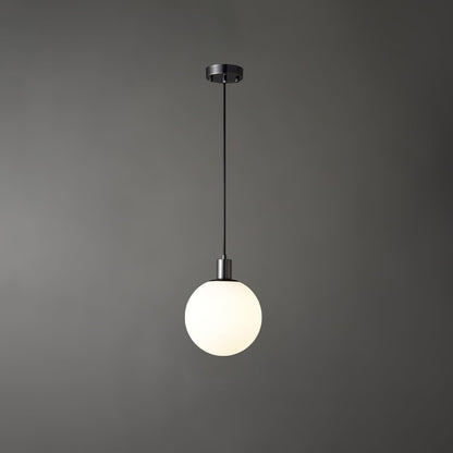 Holly Pendant Light Model A Dia 7.9″ x H 10.2″ / Dia 20cm x H 26cm / Black & White Pendant light