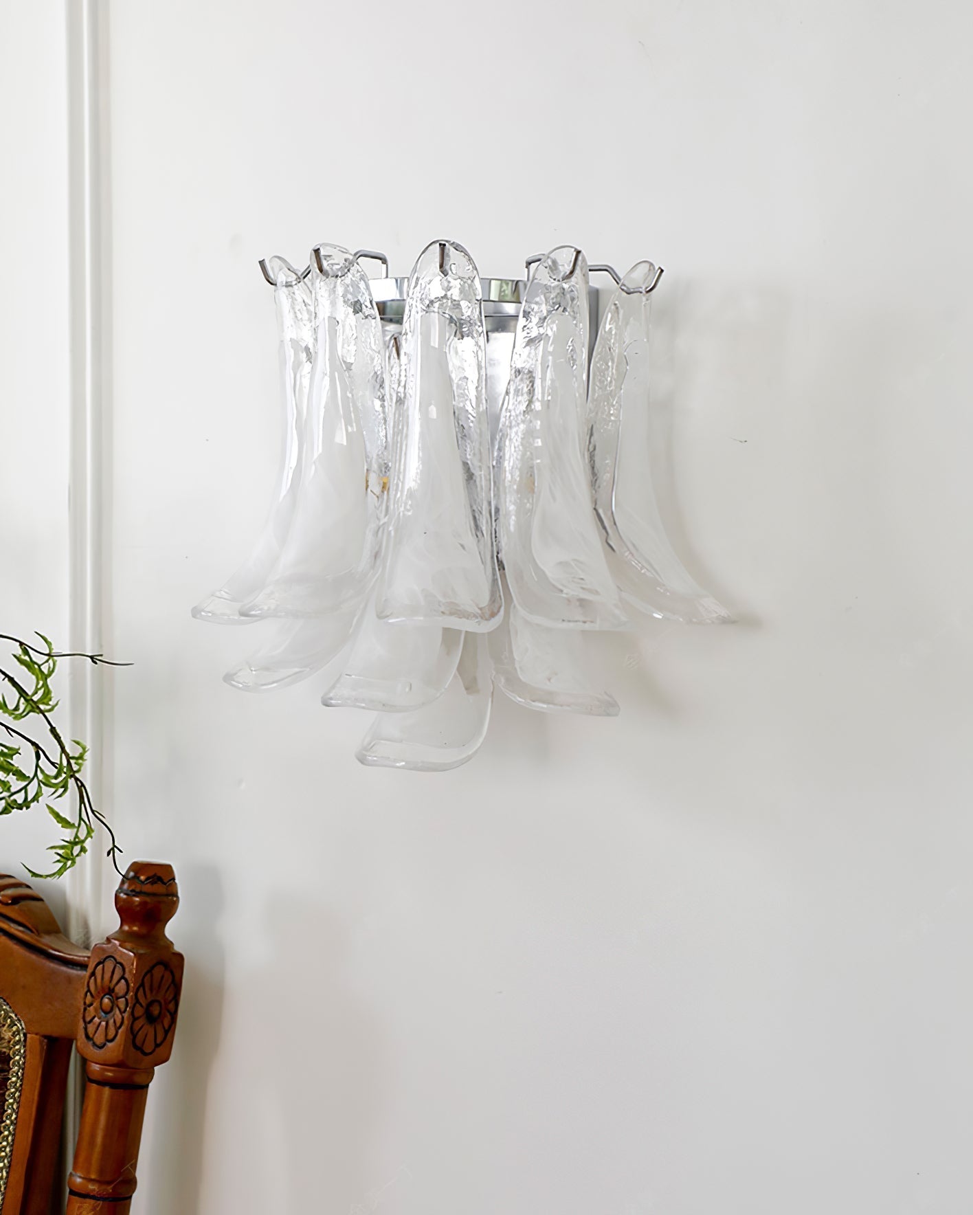 Horseshoe Wall Lamp ? 15.4″ x H 13″ / Chrome & White Wall lamp