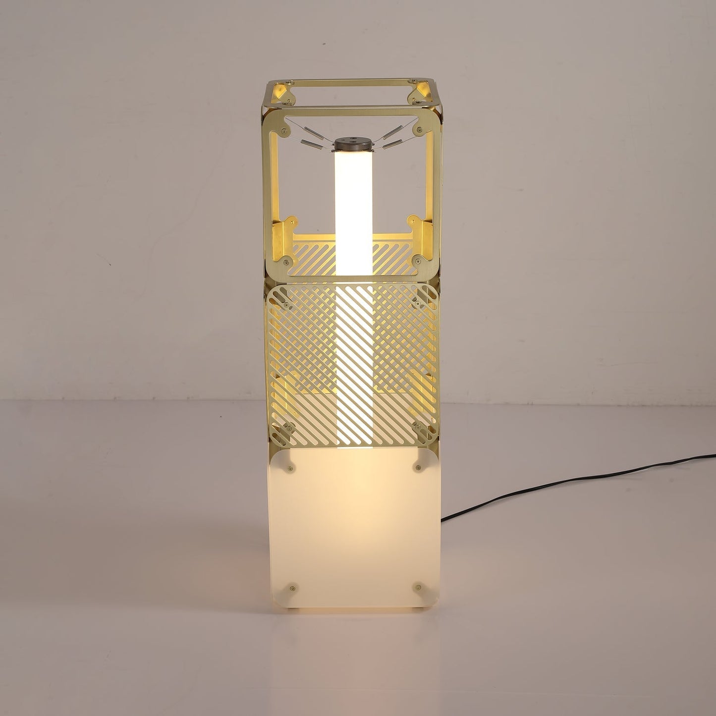 Hyperqube Floor Lamp Floor lamp