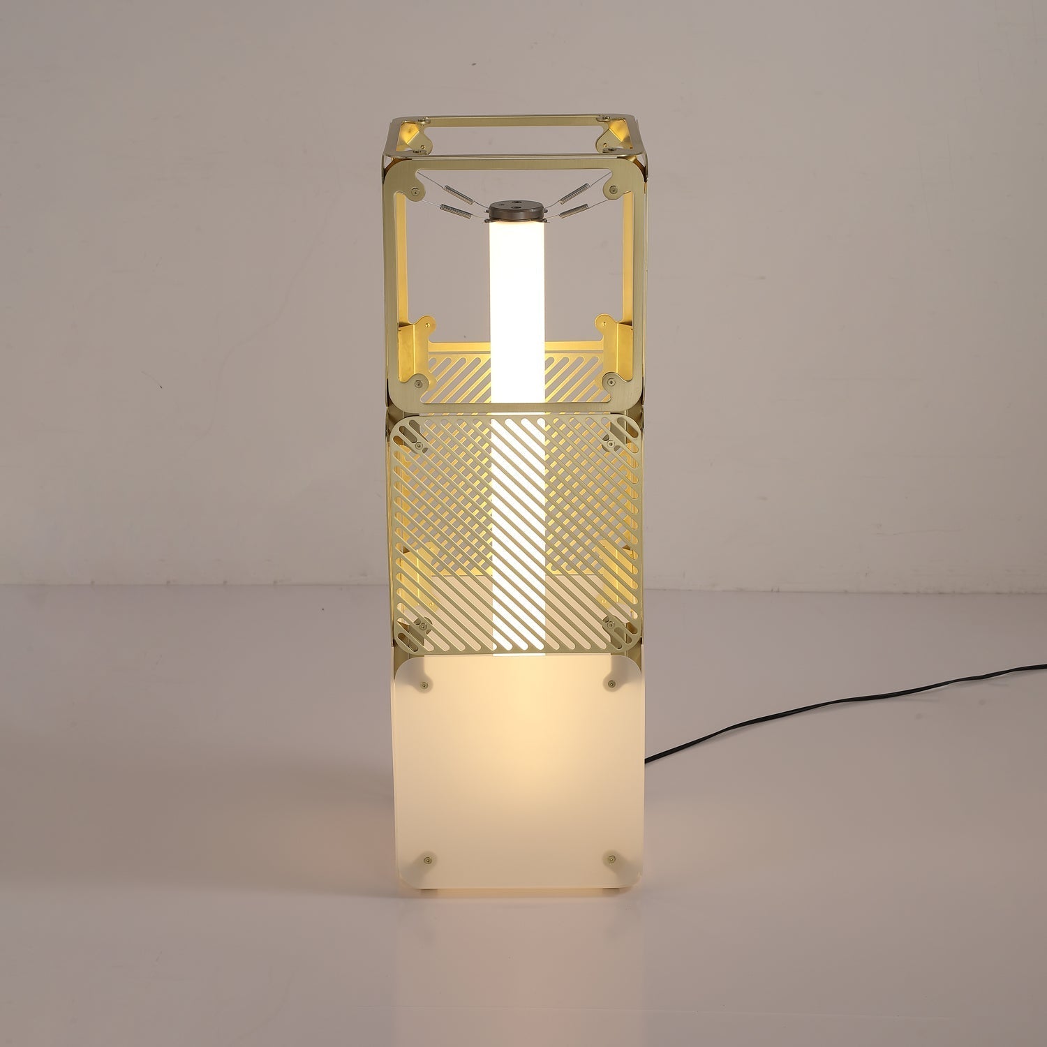 Hyperqube Floor Lamp Floor lamp