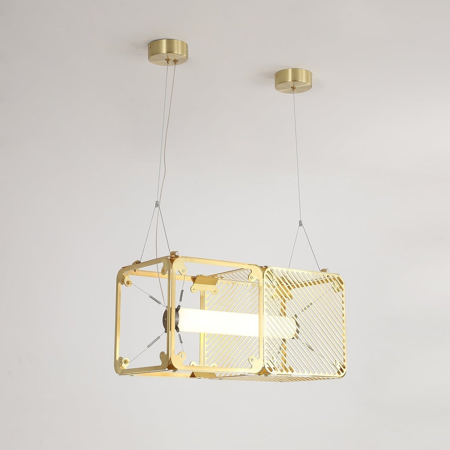 Hyperqube Pendant Lamp L 9.3″ x W 9.3″ x H 18.1″ / L 23.5cm x W 23.5cm x H 46cm / Warm Light / Gold & White Pendant