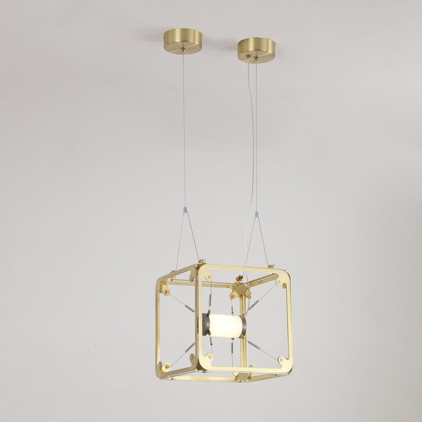 Hyperqube Pendant Lamp L 9.3″ x W 9.3″ x H 9.3″ / L 23.5cm x W 23.5cm x H 23.5cm / Warm Light / Gold & White Pendant