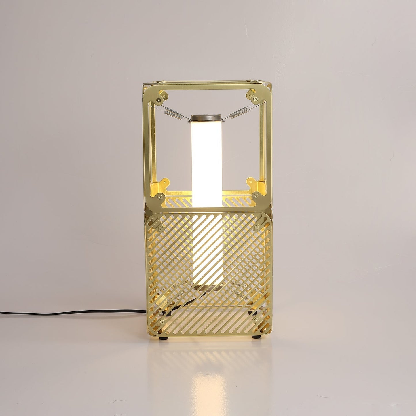 Hyperqube Table Lamp Table lamp