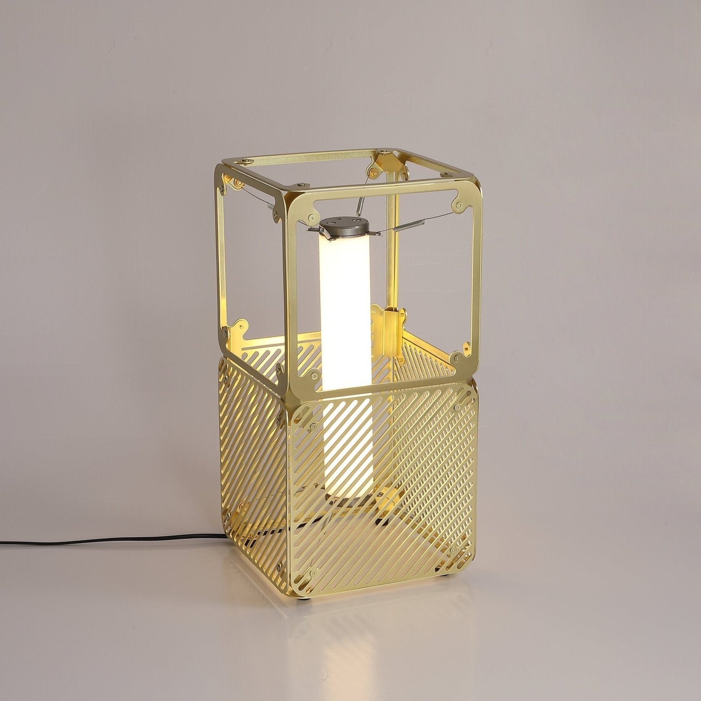 Hyperqube Table Lamp Table lamp