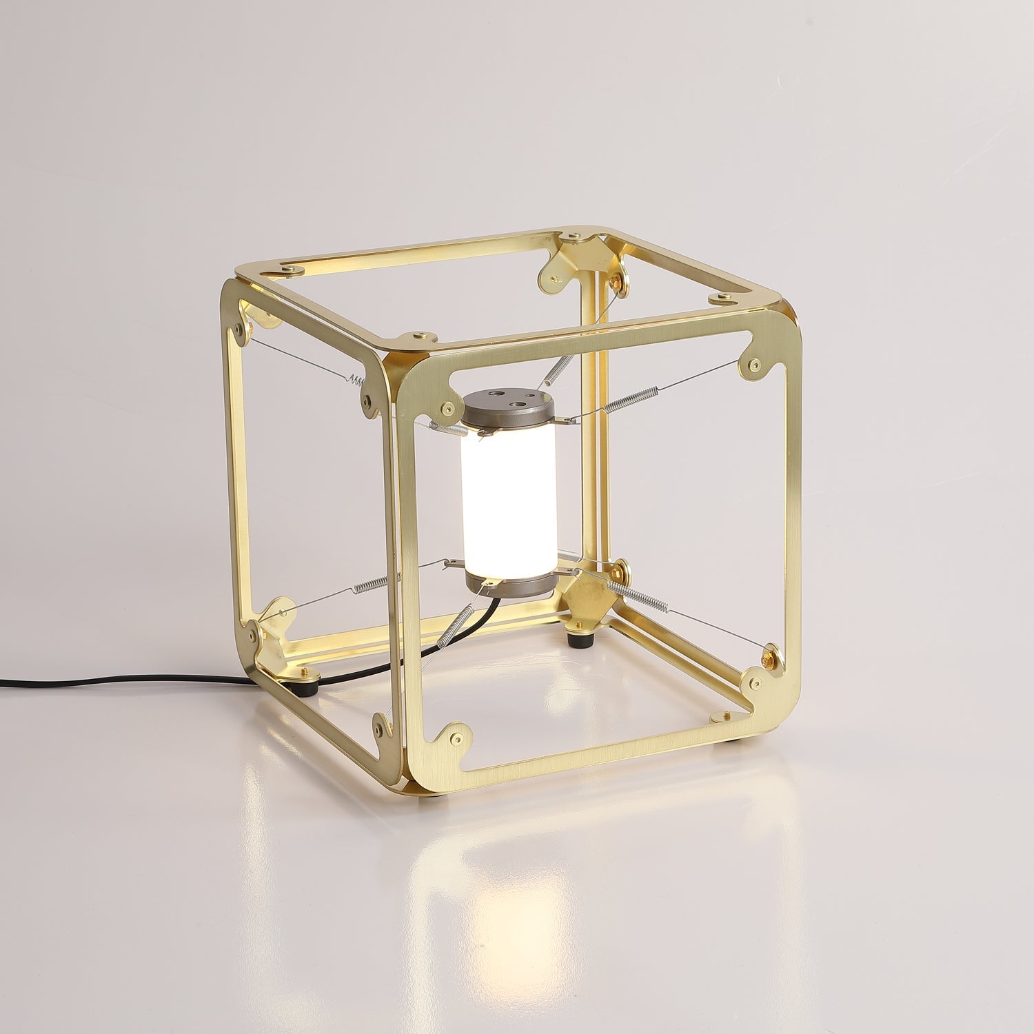 Hyperqube Table Lamp Table lamp
