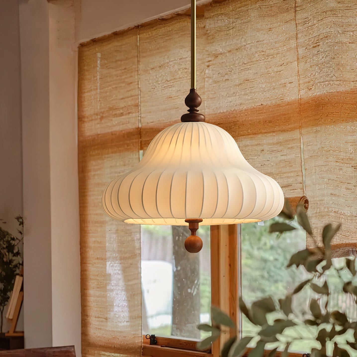 Isabella Bloom Pendant Light ? 19.7″ x H 17.7″ / Gold & White Pendant light