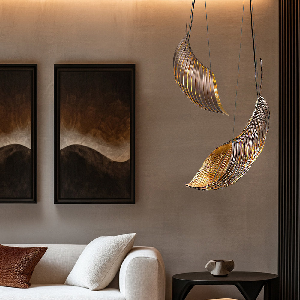 Palmera Curved Leaf Pendant