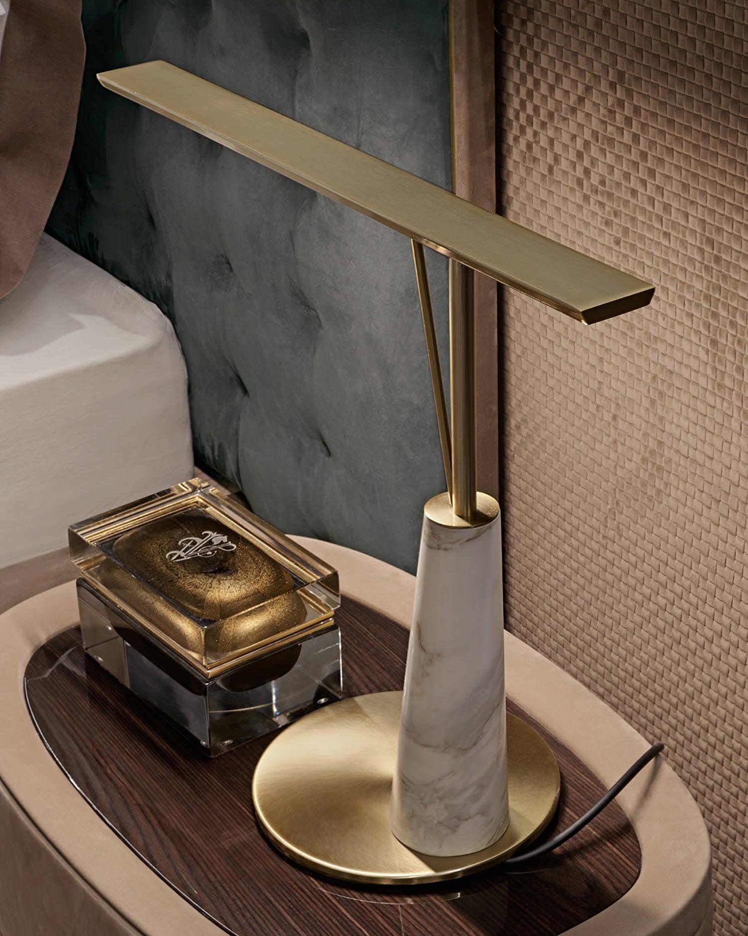 Jasper Table Lamp Dia 19.6″ x H 15.7″ / Dia 50cm x H 40cm / Gold / US plug Table lamp