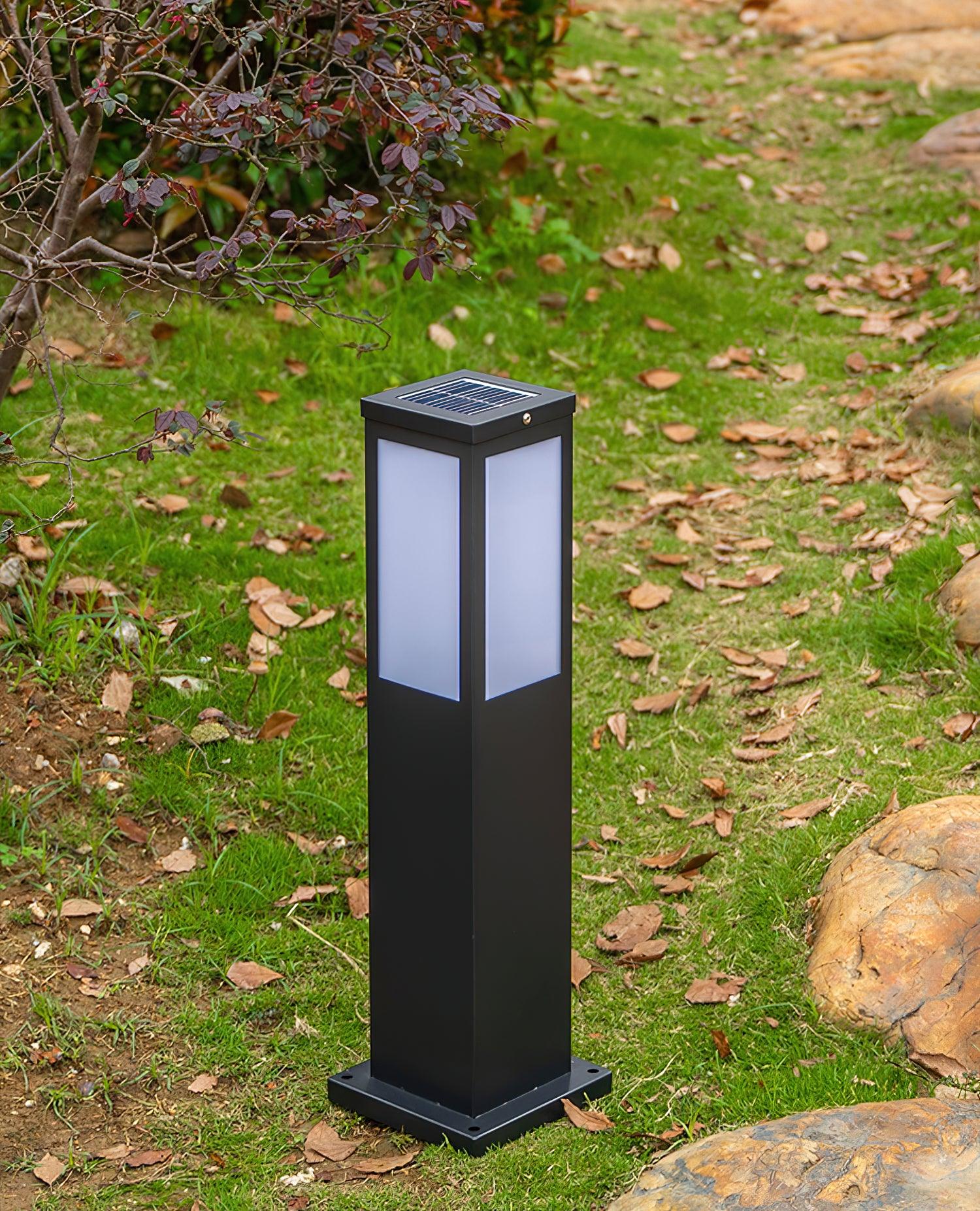Kuzco Bollard Outdoor Light Dia 5.5″ x H 23.6″ / Dia 14cm x H 60cm / Black / Warm Light Outdoor Lighting
