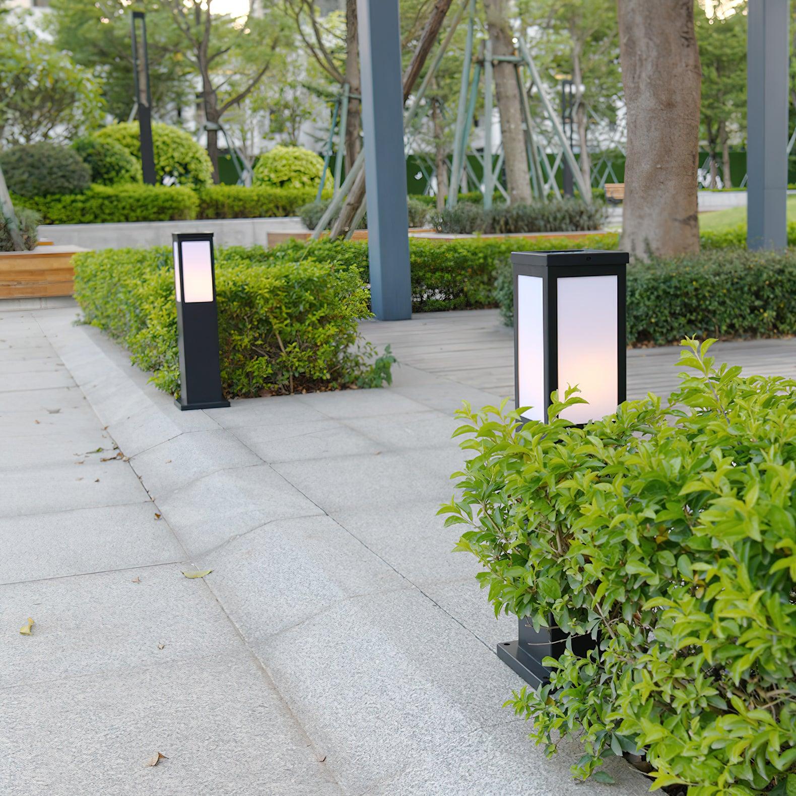 Kuzco Bollard Outdoor Light Dia 5.5″ x H 23.6″ / Dia 14cm x H 60cm / Black / Warm Light Outdoor Lighting
