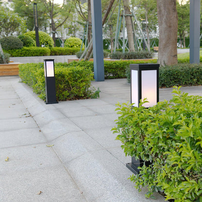 Kuzco Bollard Outdoor Light Dia 5.5″ x H 23.6″ / Dia 14cm x H 60cm / Black / Warm Light Outdoor Lighting