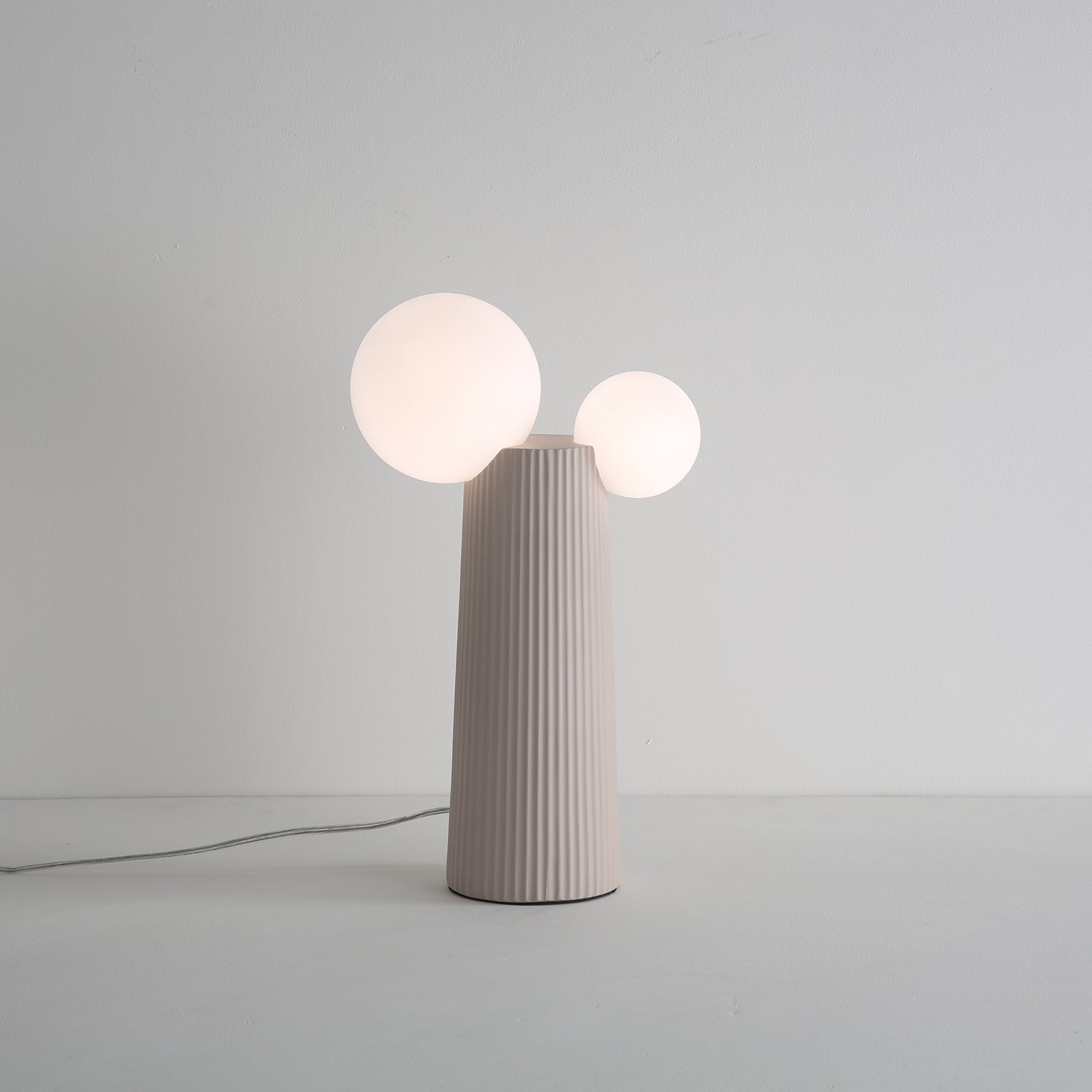 Land Table Lamp 1001 Table lamp