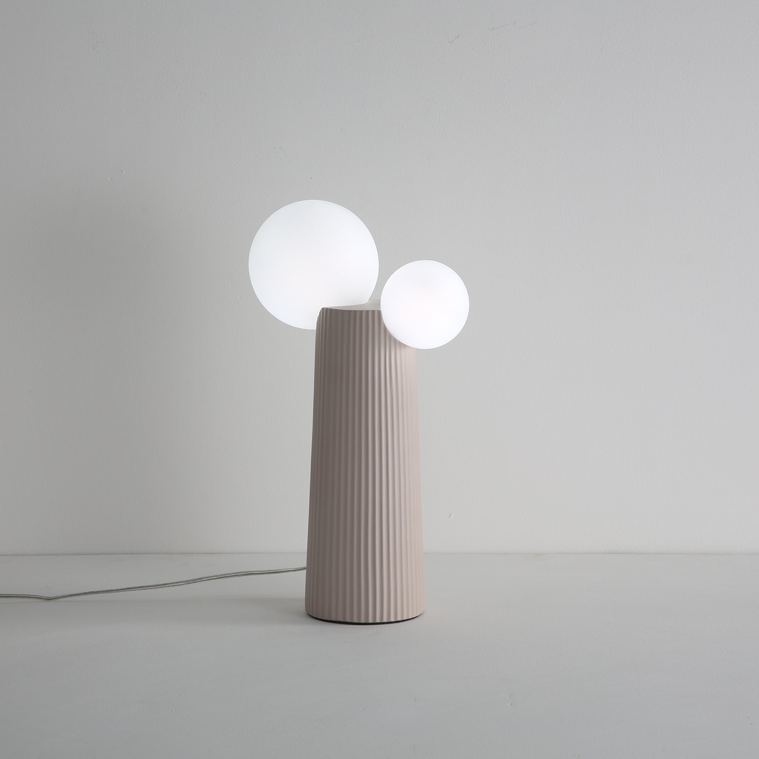Land Table Lamp 1001 Table lamp