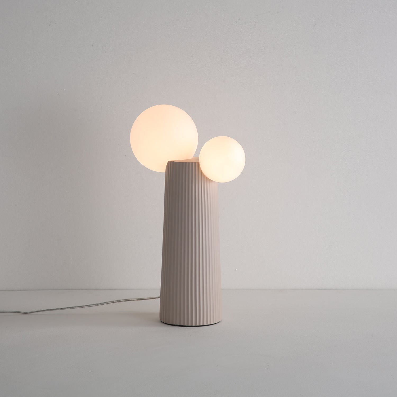 Land Table Lamp 1001 Table lamp