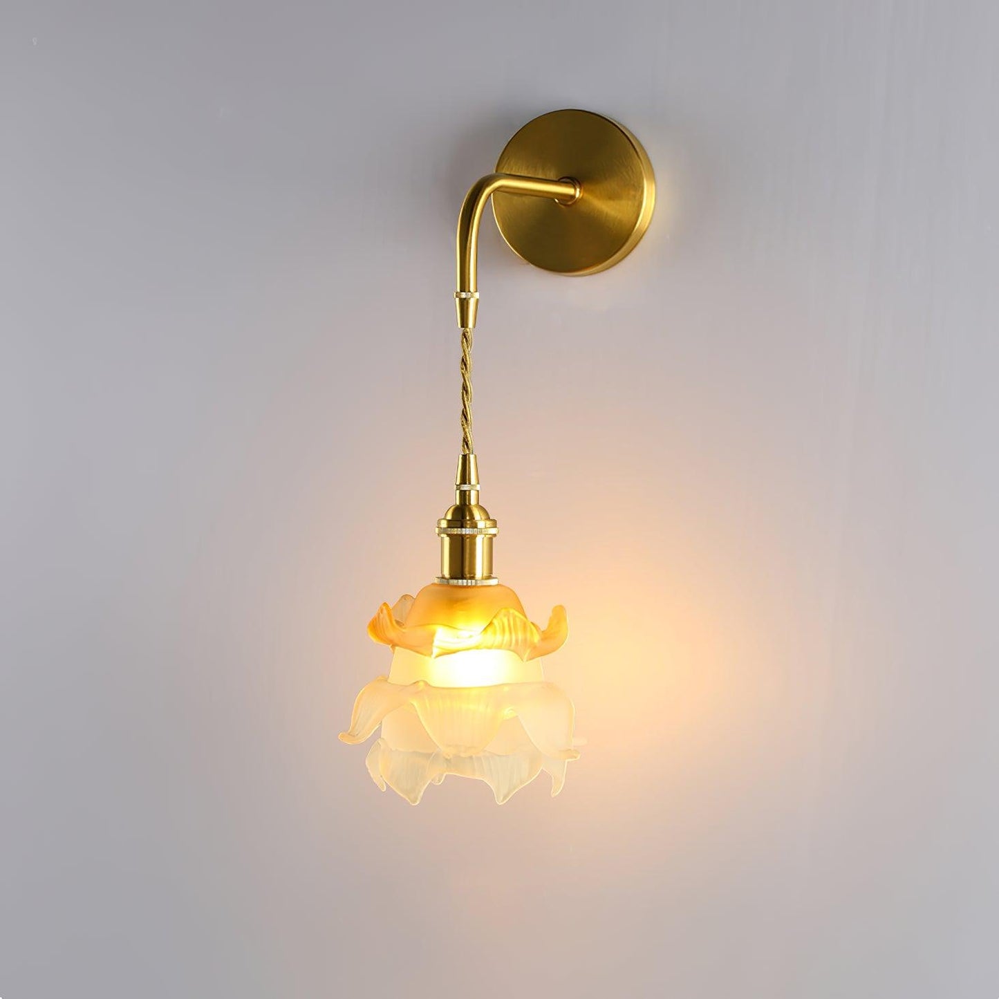 Laura Brass Wall Lamp Dia 5.9″ x H 11.8″/ Dia 15cm x H 30cm / Brass Wall lamp