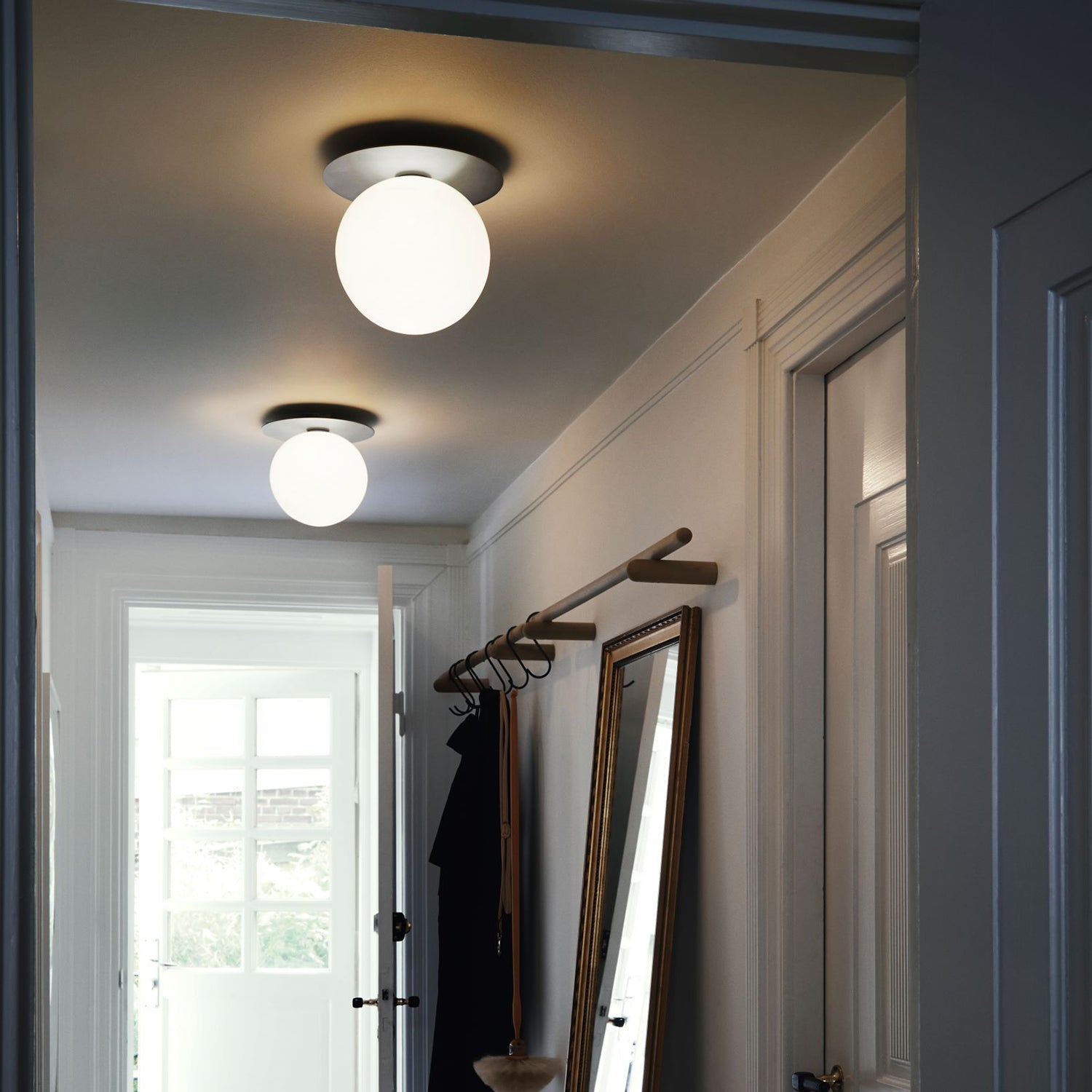 Lunara Wall Lamp Wall lamp