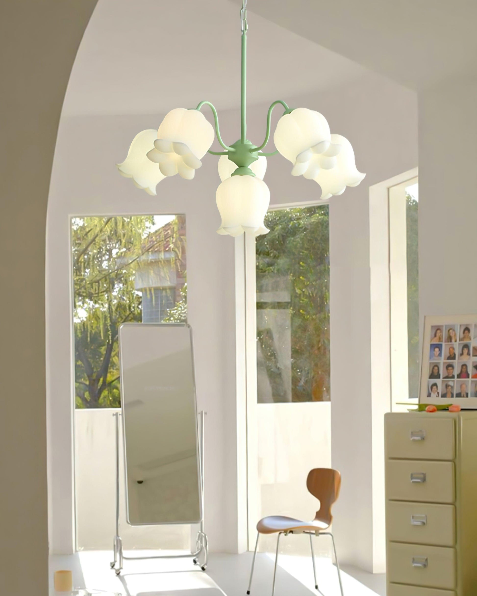 Lilium Cluster Chandelier Chandelier