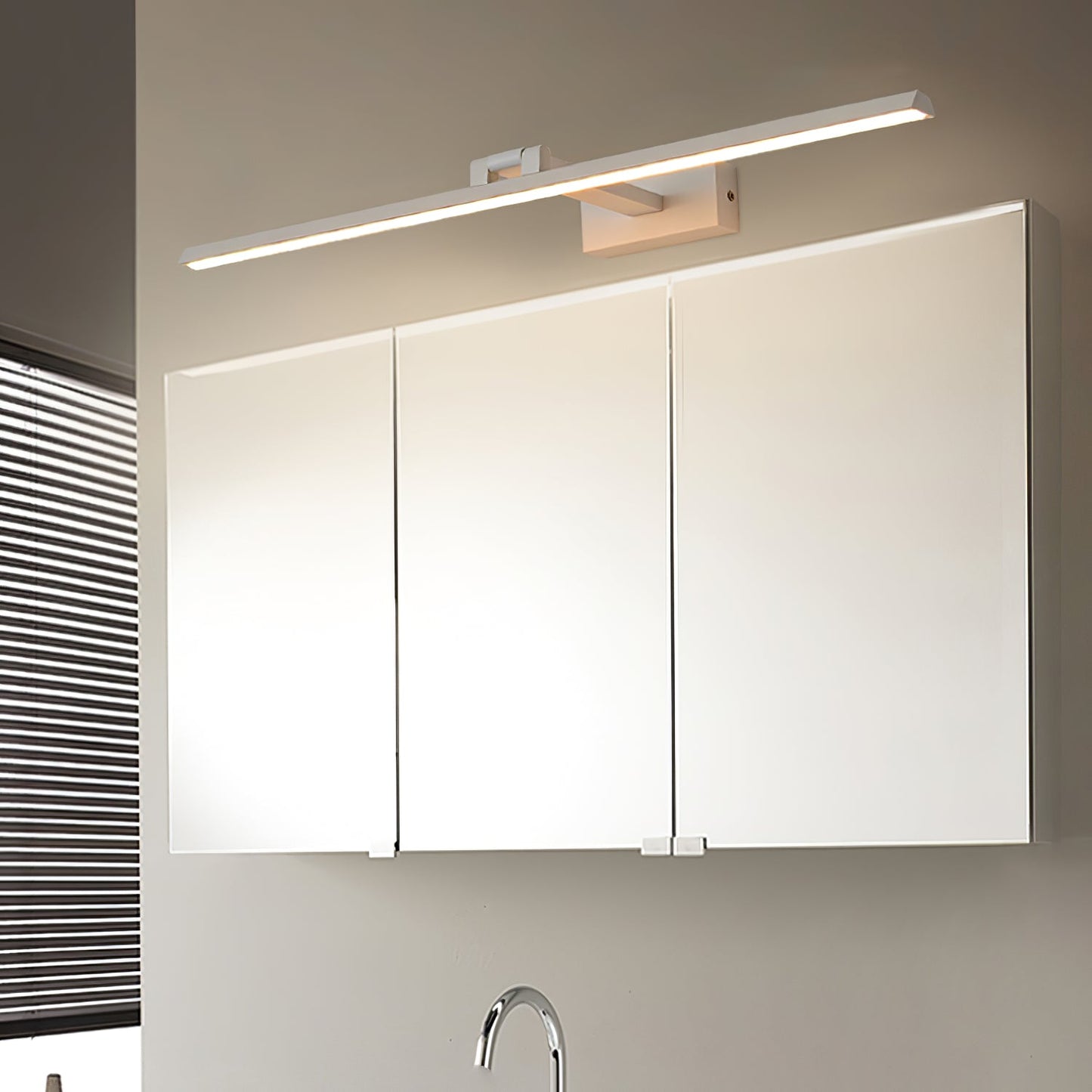 Linear Bathroom Wall Lamp 1001 Wall lamp