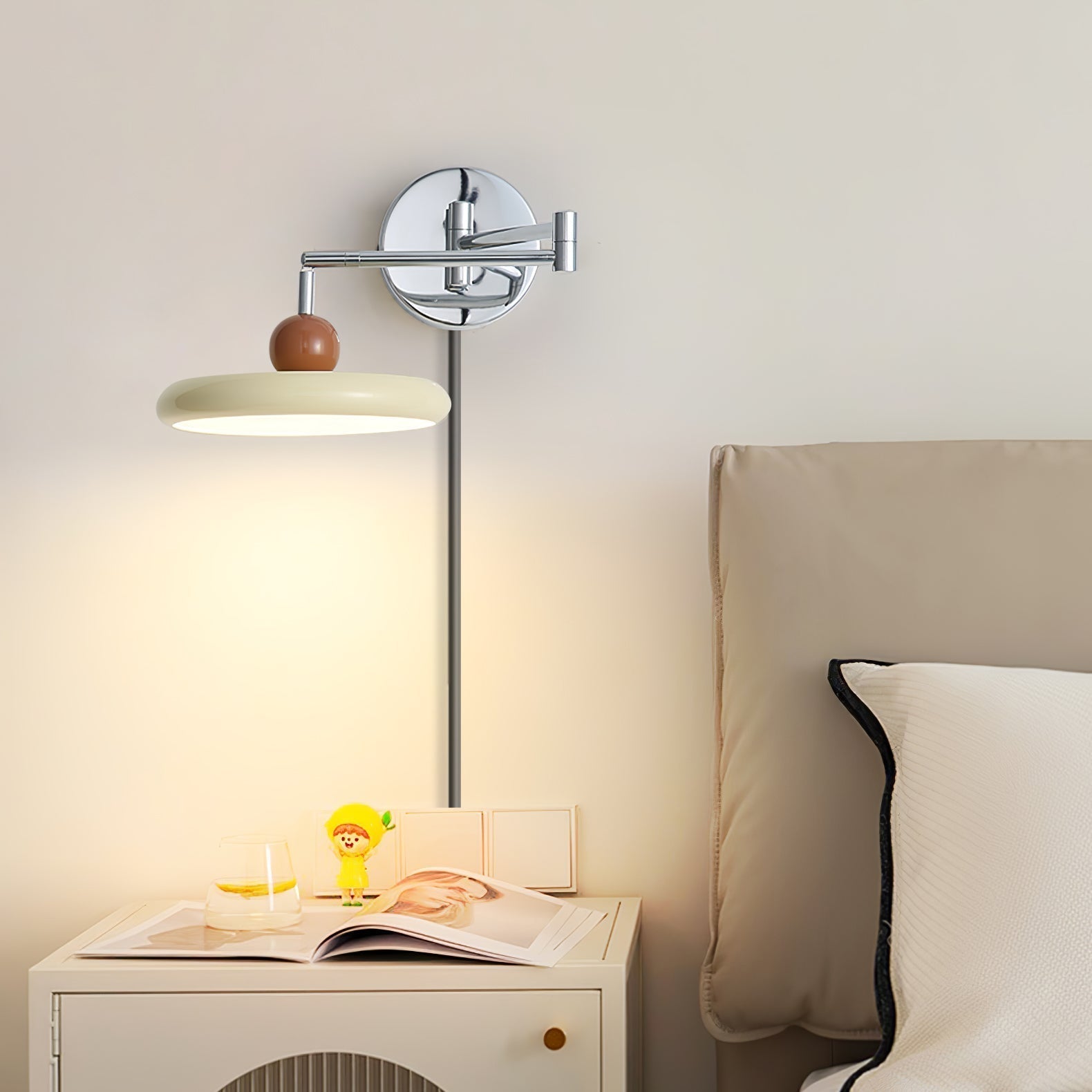 Lola Plug-in Wall Lamp Wall lamp