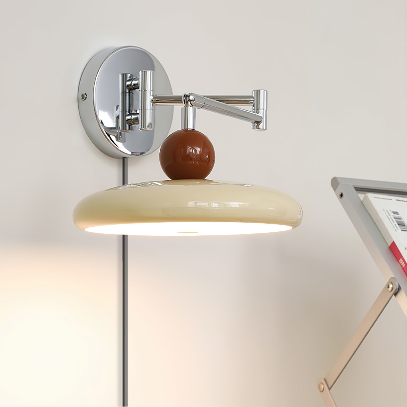 Lola Plug-in Wall Lamp Wall lamp