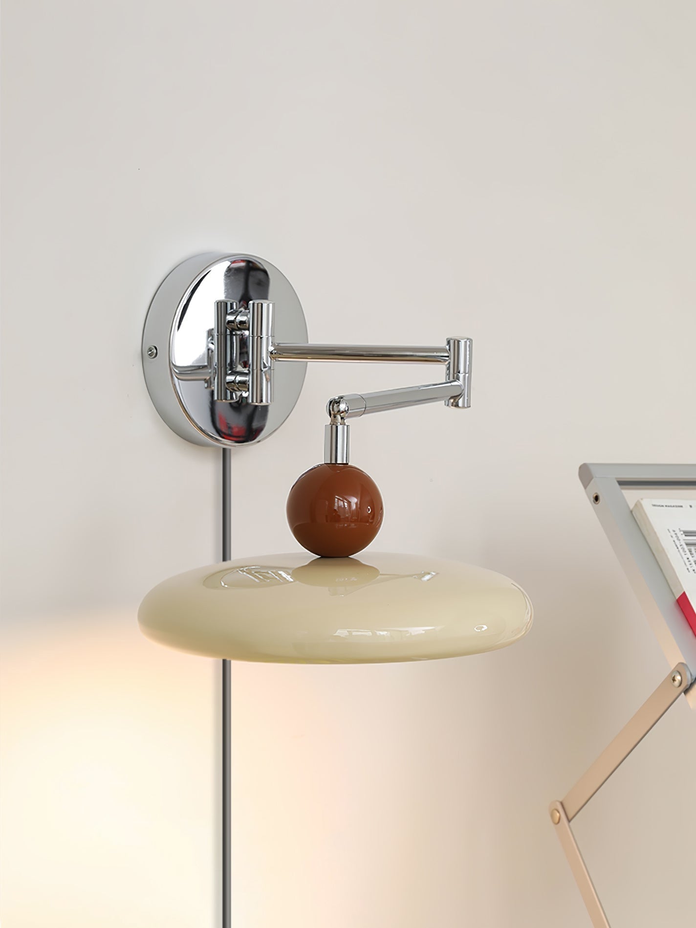 Lola Plug-in Wall Lamp Wall lamp