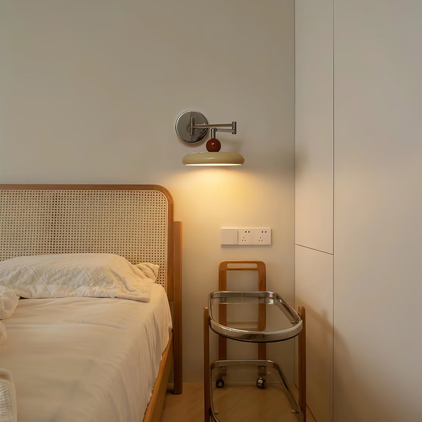 Lola Swing Arm Wall Lamp Wall lamp