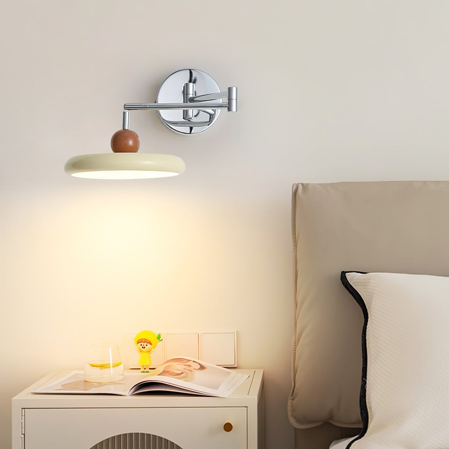 Lola Swing Arm Wall Lamp Wall lamp