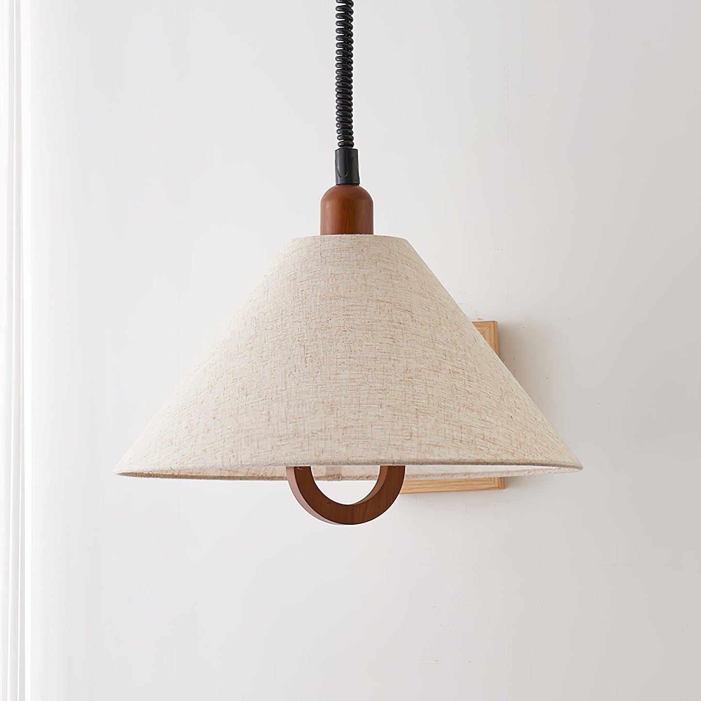 Loopeds Pendant Lamp Dia 17.7″ x H 16.5″ / Walnut color & Beige Pendant light