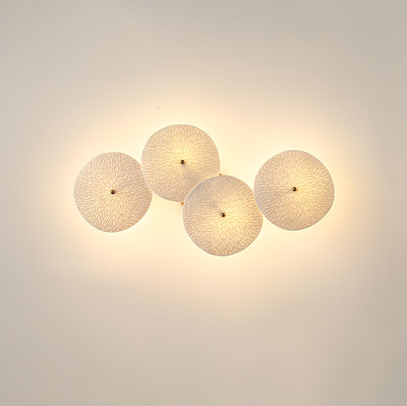Lotus Petal Wall Lamp 4 heads A L 19.7″ x H 11″ / L 50cm x H 28cm / Gold & White Ceramic Wall lamp