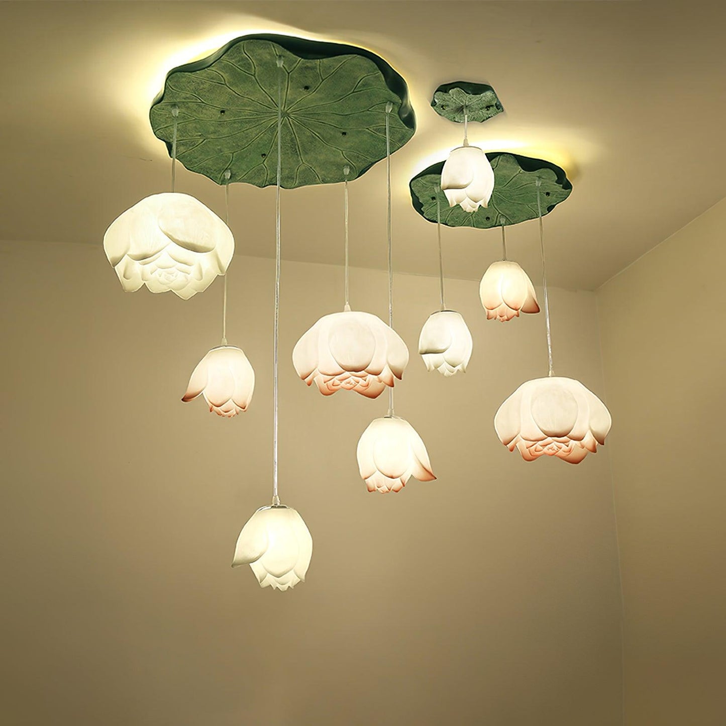 Lotus Chandelier 9 Head ? 23.6″+? 18.5″+? 6.6″/ Dia 67cm + 47cm + 17cm Chandelier