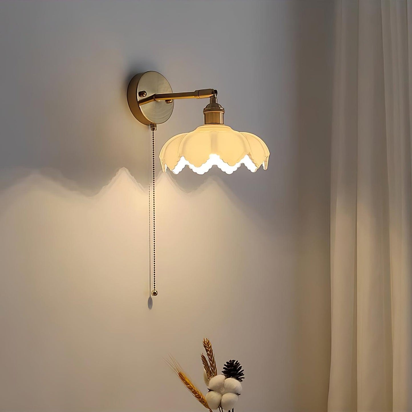 Lotus Rotatable Wall Lamp Wall lamp