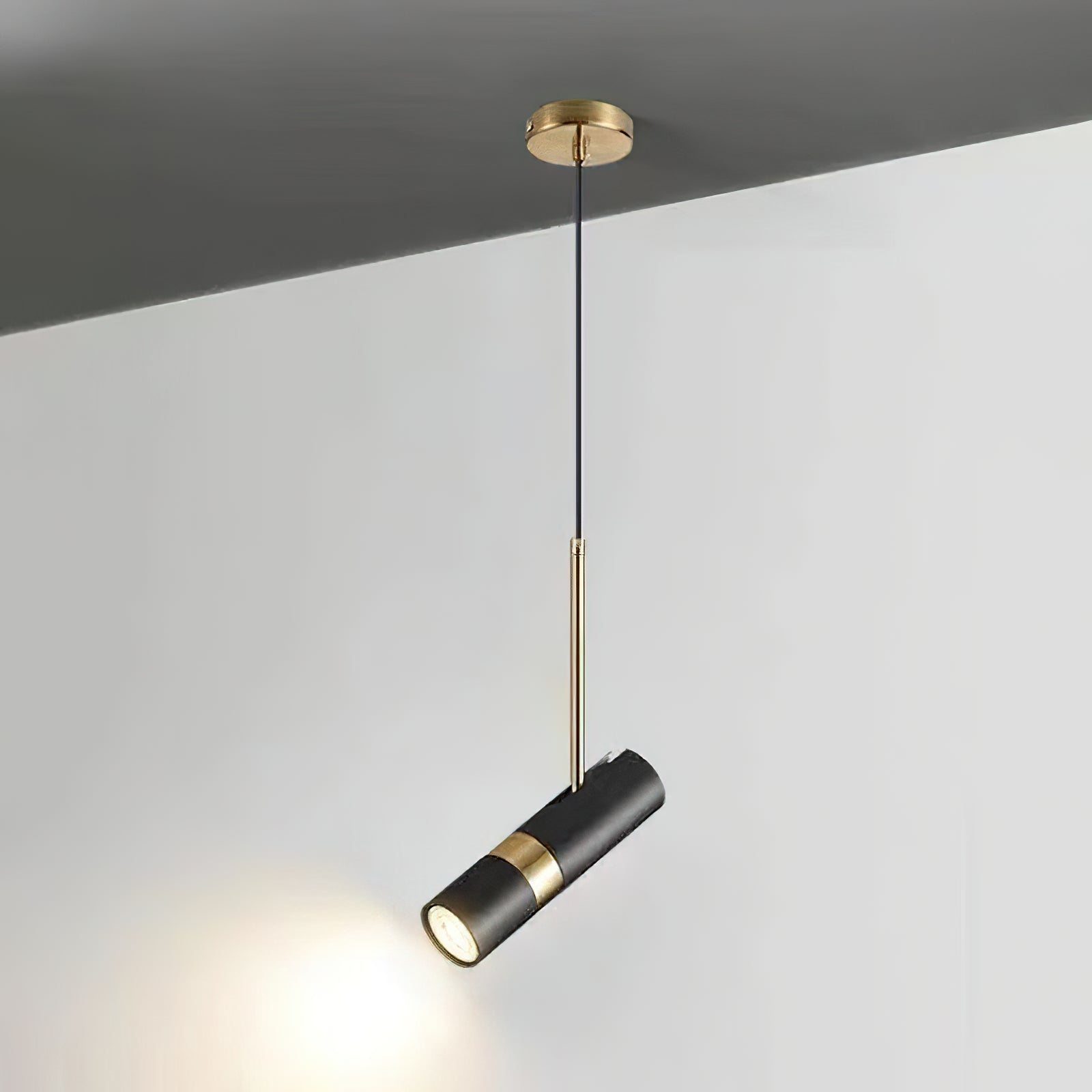 Lukas Pendant Light Dia 2.4″ x H 7.9″ / Dia 6cm x H 20cm / Black & Gold Pendant light