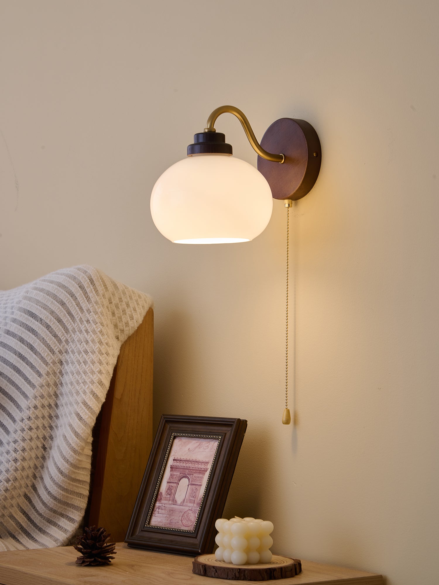 Lumea Crest Wall Lamp 1001 Wall lamp