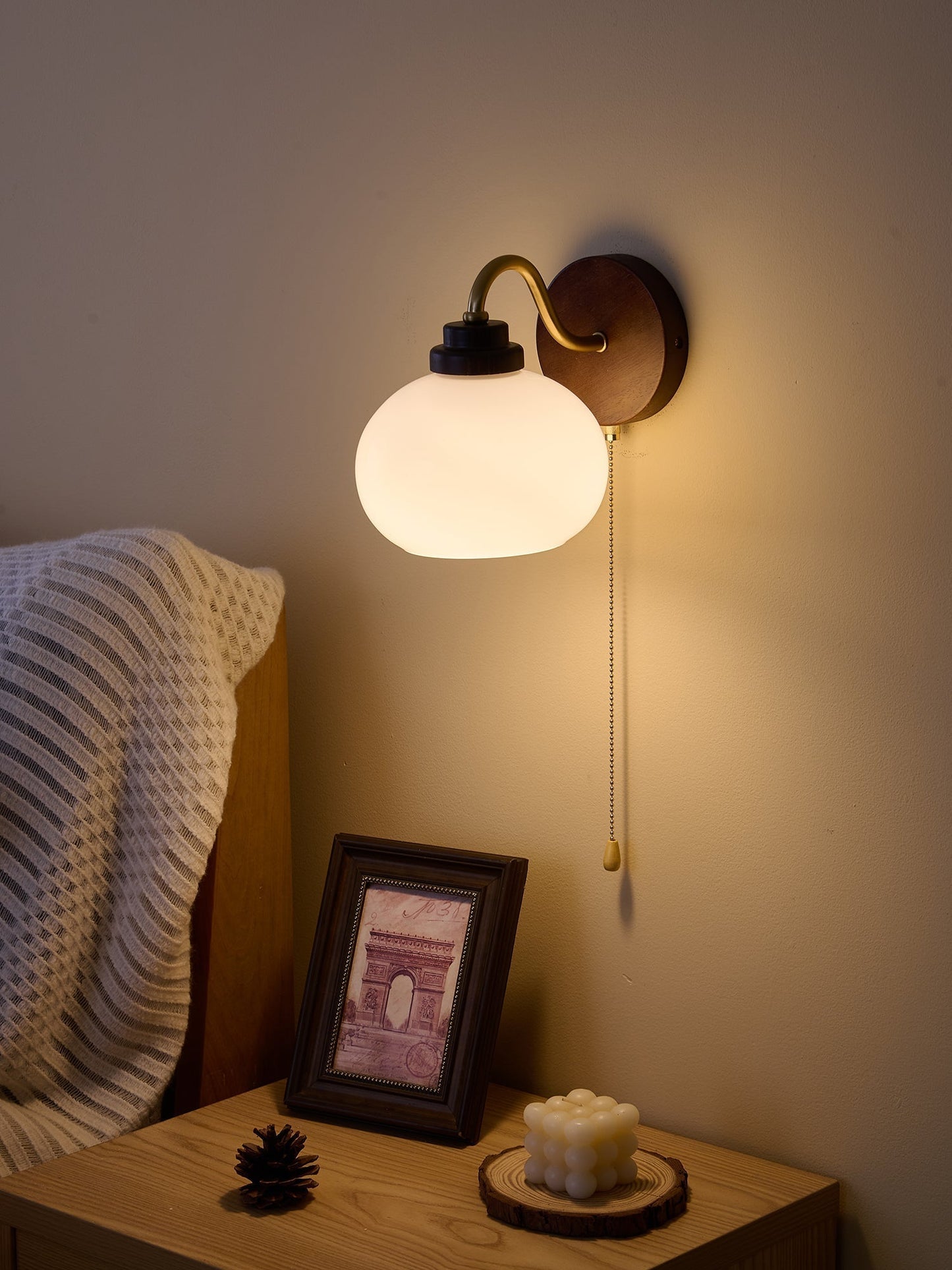Lumea Crest Wall Lamp 1001 Wall lamp