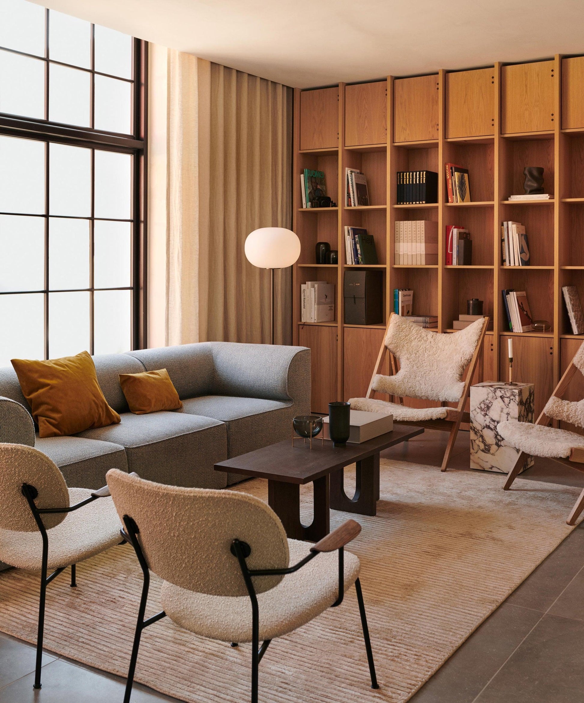 Lumina Pillar Orb Floor Lamp Floor lamp