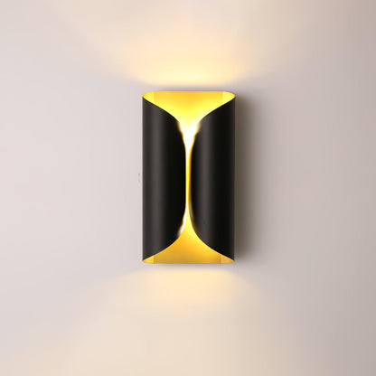 Lux Wall Light W 7.1″ x H 13.8″ / W 18cm x H 35cm / Black & Gold Wall lamp