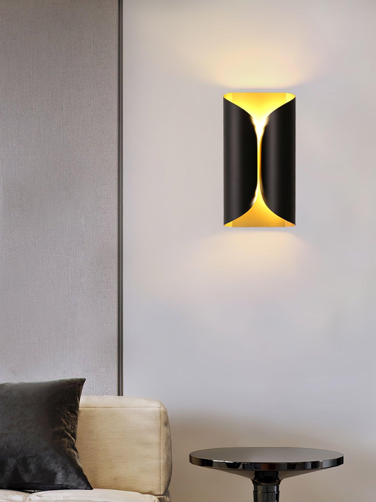 Lux Wall Light Wall lamp