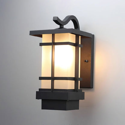 Madison Lantern Outdoor Wall Lamp Wall lamp