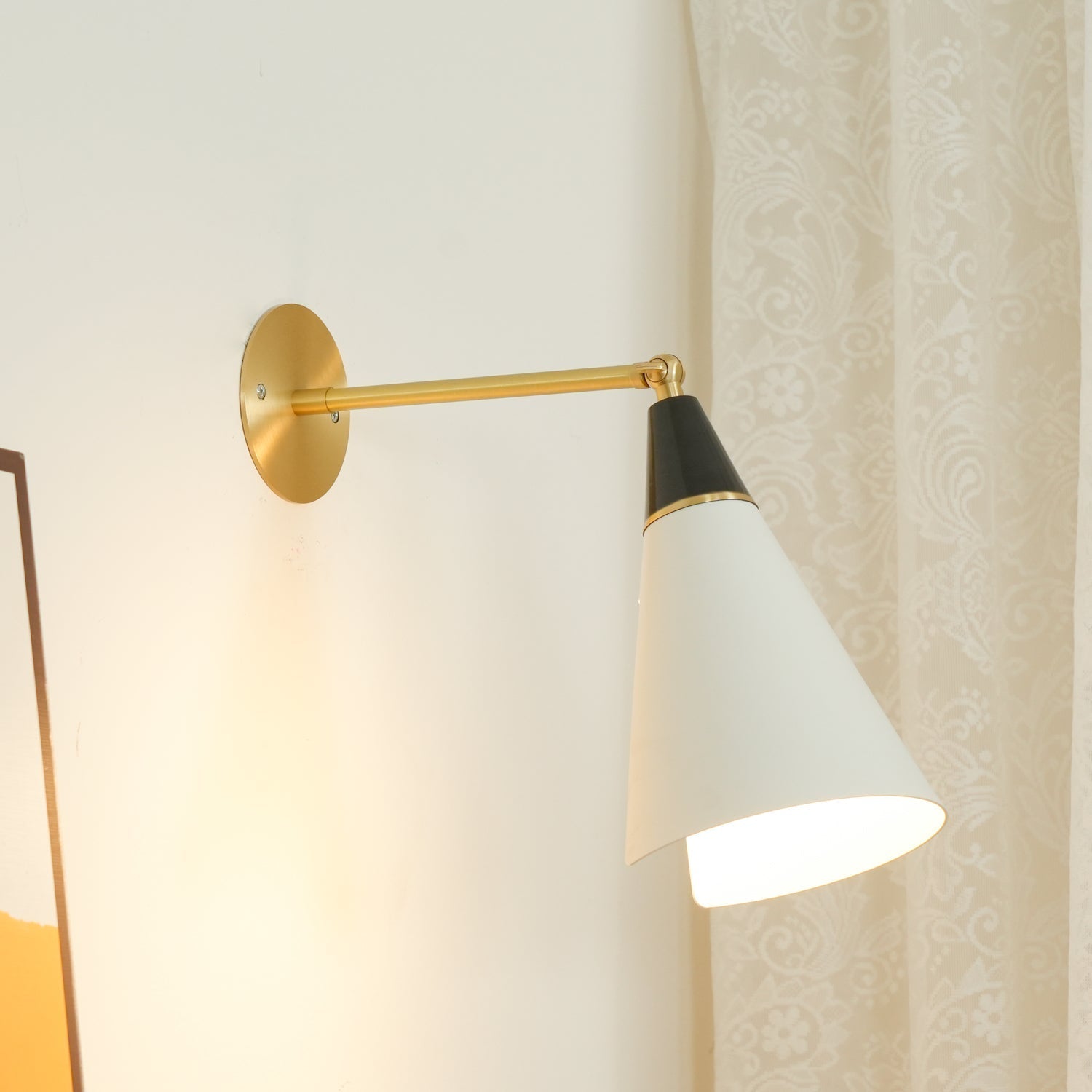 Petite Magari Wall Lamp Wall lamp