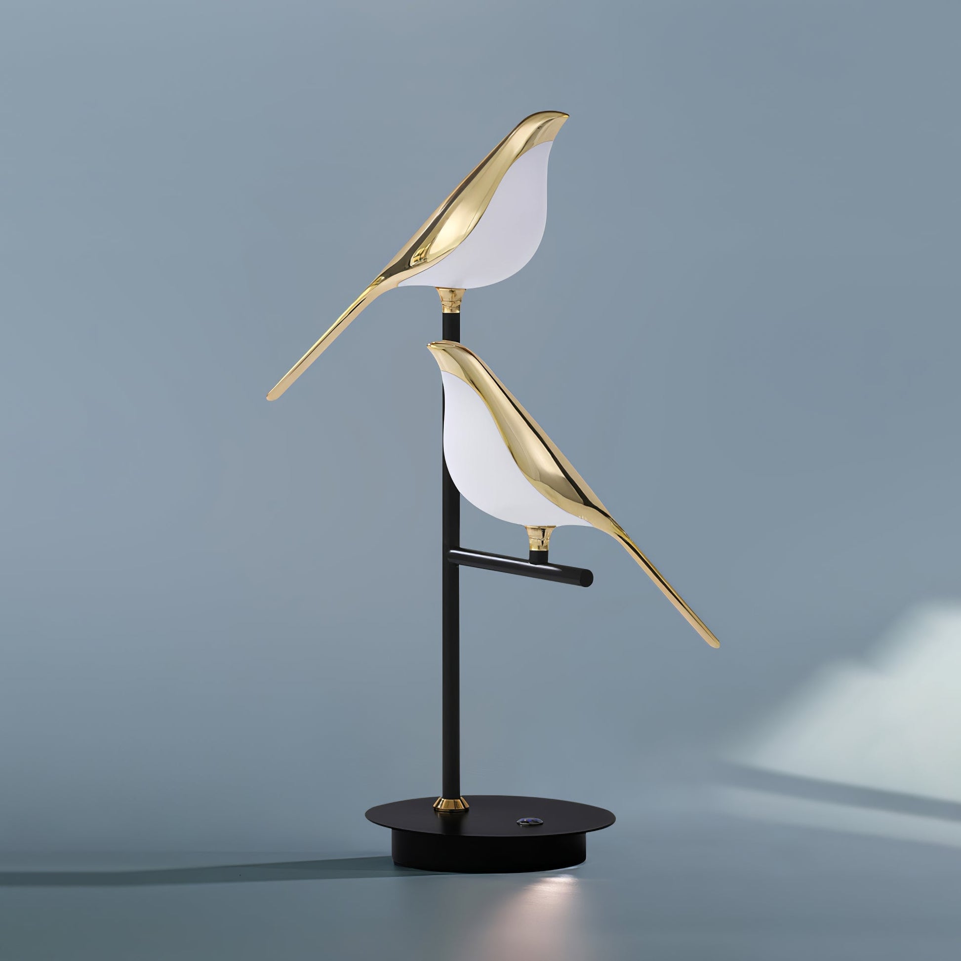 Magpie Perch Table Lamp Table lamp