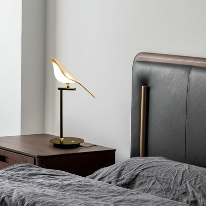Magpie Perch Table Lamp Table lamp
