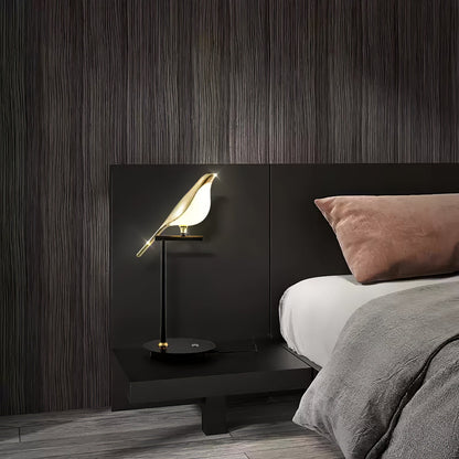 Magpie Perch Table Lamp Table lamp