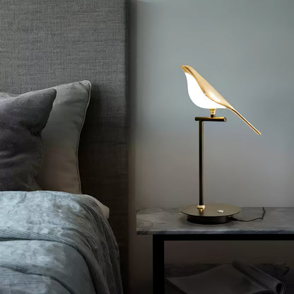 Magpie Perch Table Lamp Table lamp