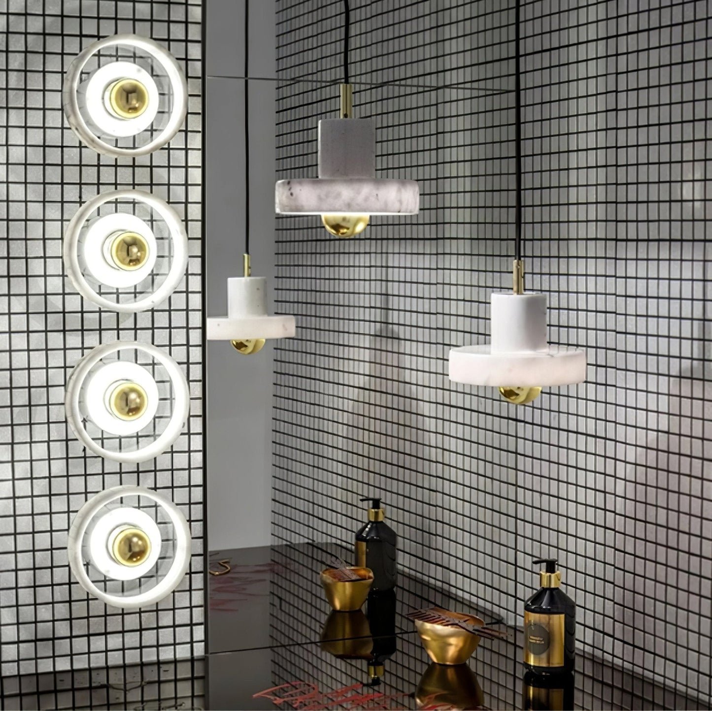Marble Aura Pendant Lamp Dia 7.1″ x H 6.3″ / Gold & White / Warm Light Pendant light