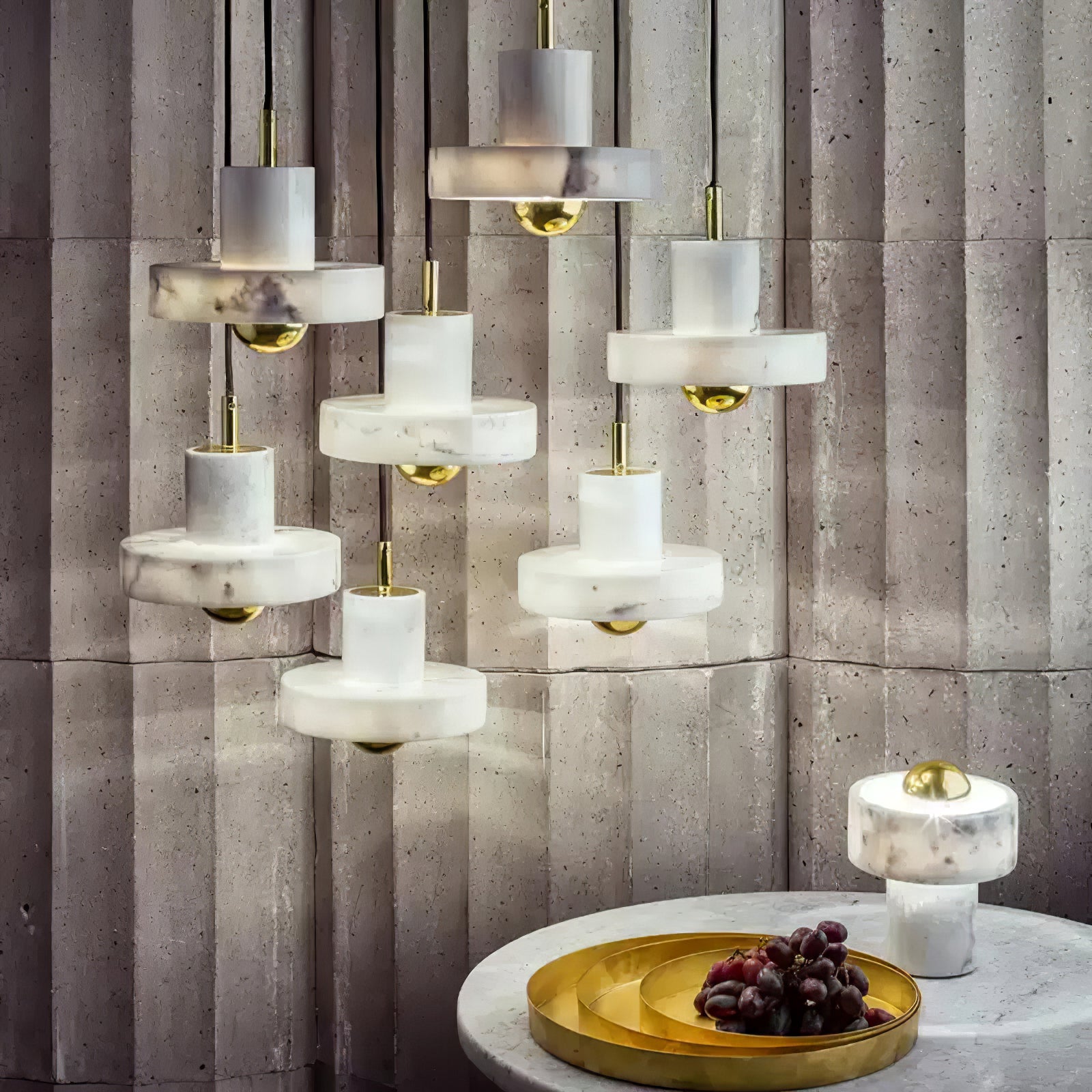 Marble Aura Pendant Lamp Dia 7.1″ x H 6.3″ / Gold & White / Warm Light Pendant light
