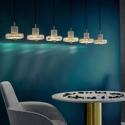 Marble Aura Pendant Lamp Dia 7.1″ x H 6.3″ / Gold & White / Warm Light Pendant light
