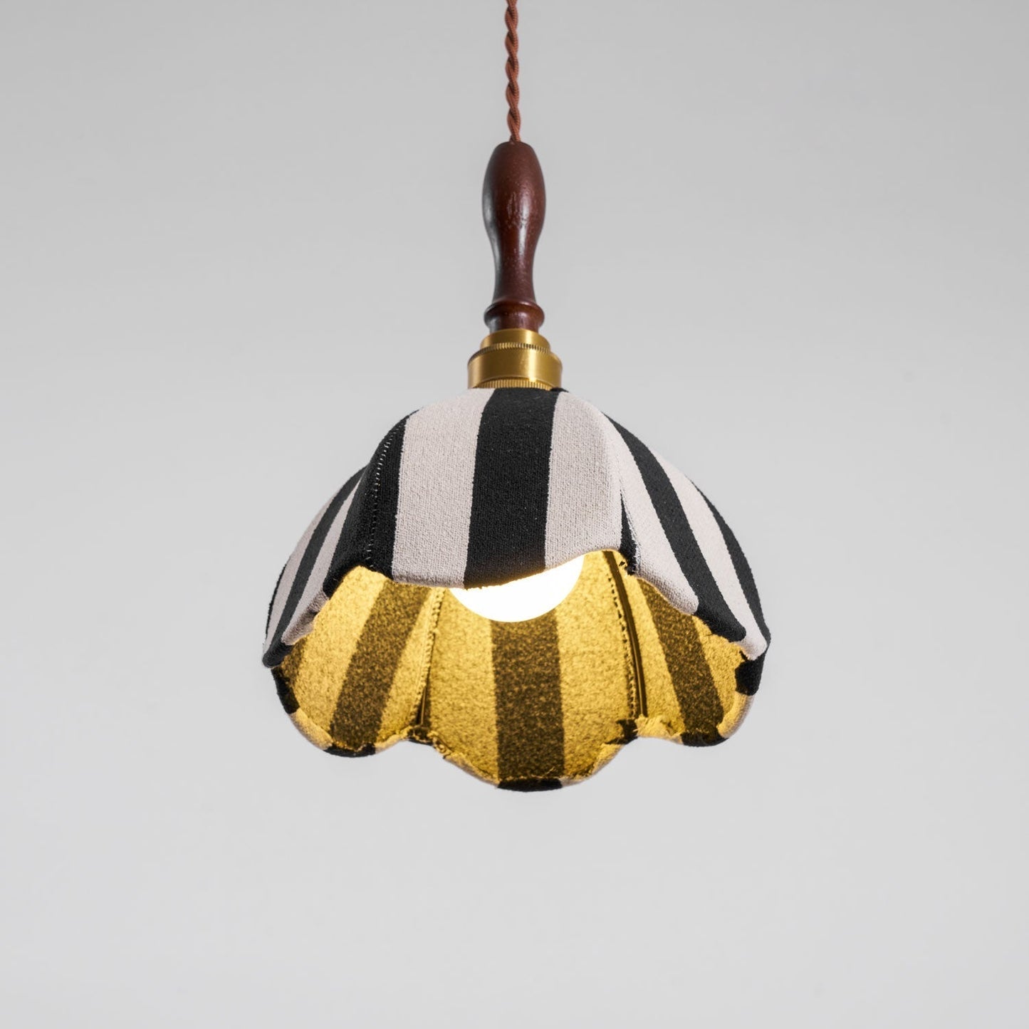 Marbre Stripe Pendant Light ? 7.9’’ x H 11’’ / Black & White 1001 pendant Lamp